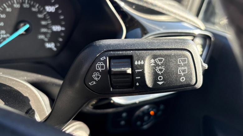 Ford Fiesta 1.0 EcoBoost Zetec 5dr Petrol Hatchback